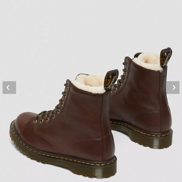 Dr. Martens Brown Leather Boots size 8 US NEW - Picture 2 of 4